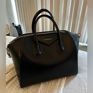 Givenchy Antigona